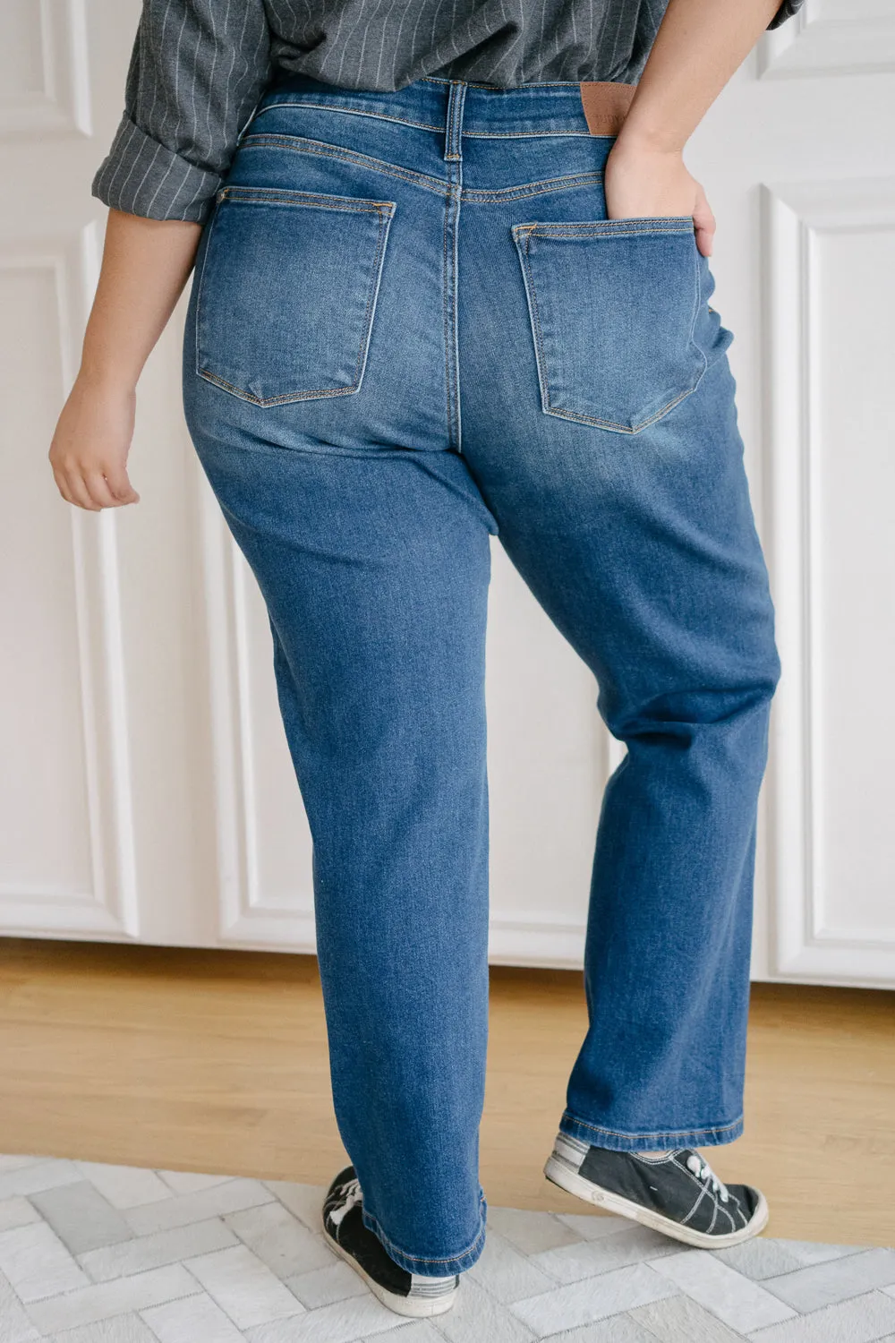 Aubrey Mid Rise Side Seam Detail Straight - PLUS