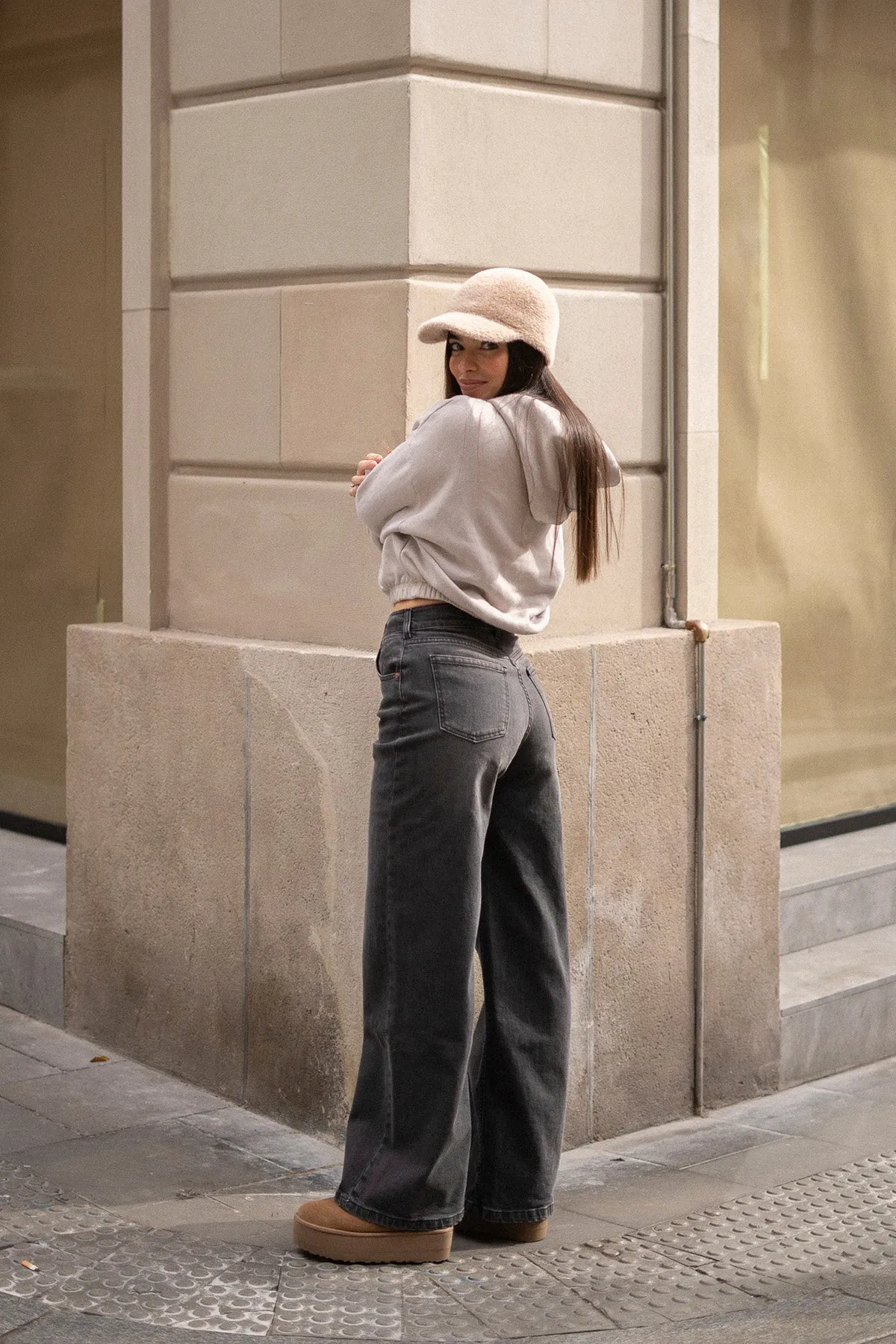 BAGGY HIGH RISE - GREY