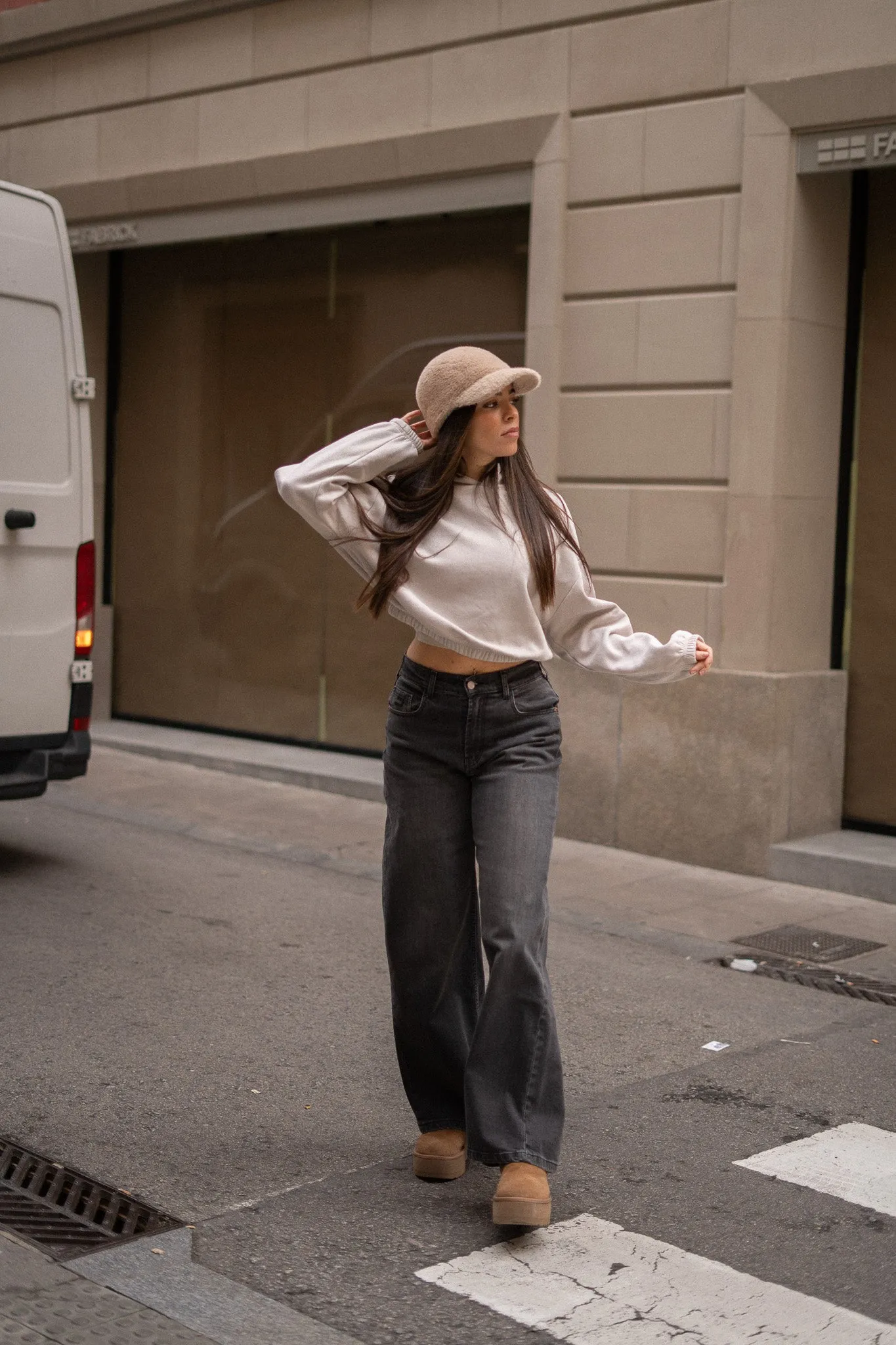 BAGGY HIGH RISE - GREY