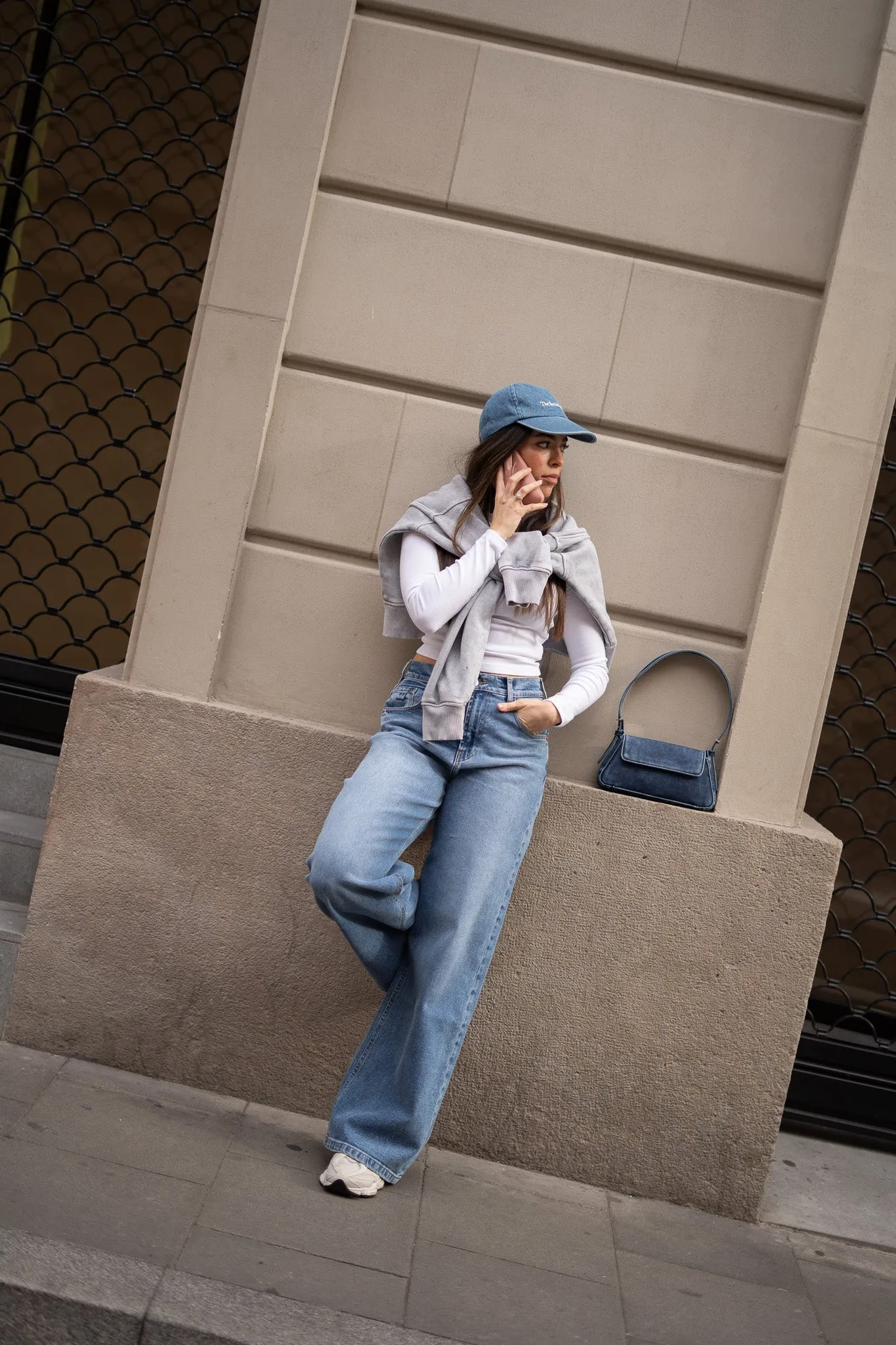 BAGGY HIGH RISE - LIGHT BLUE
