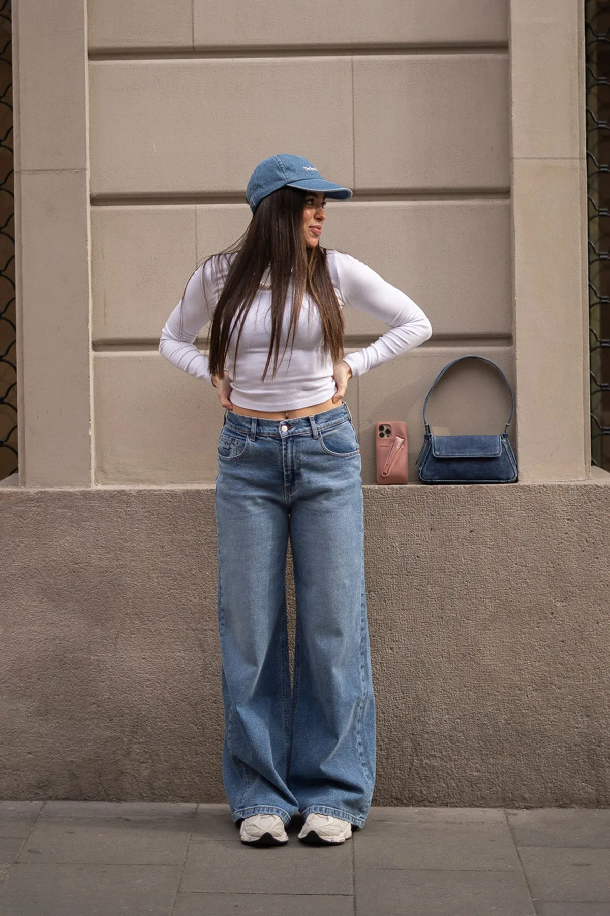 BAGGY HIGH RISE - LIGHT BLUE
