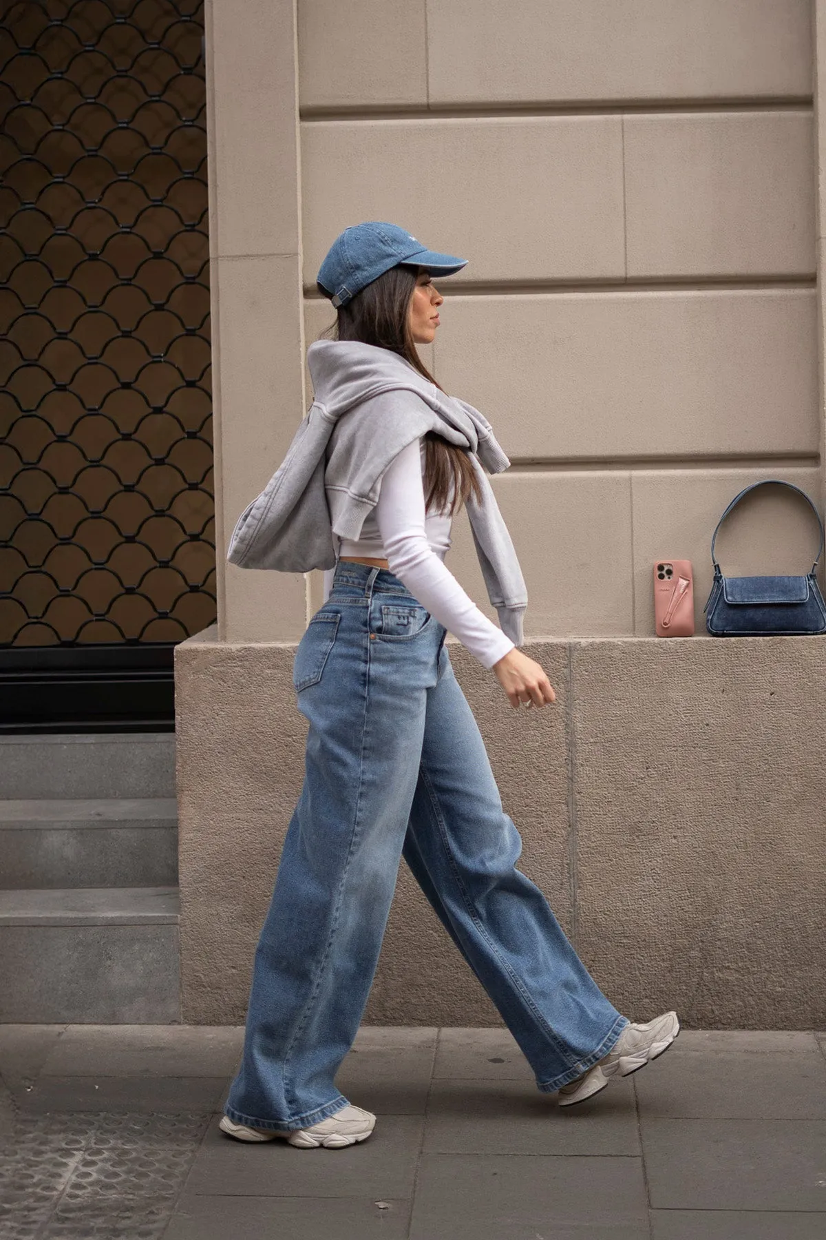 BAGGY HIGH RISE - LIGHT BLUE