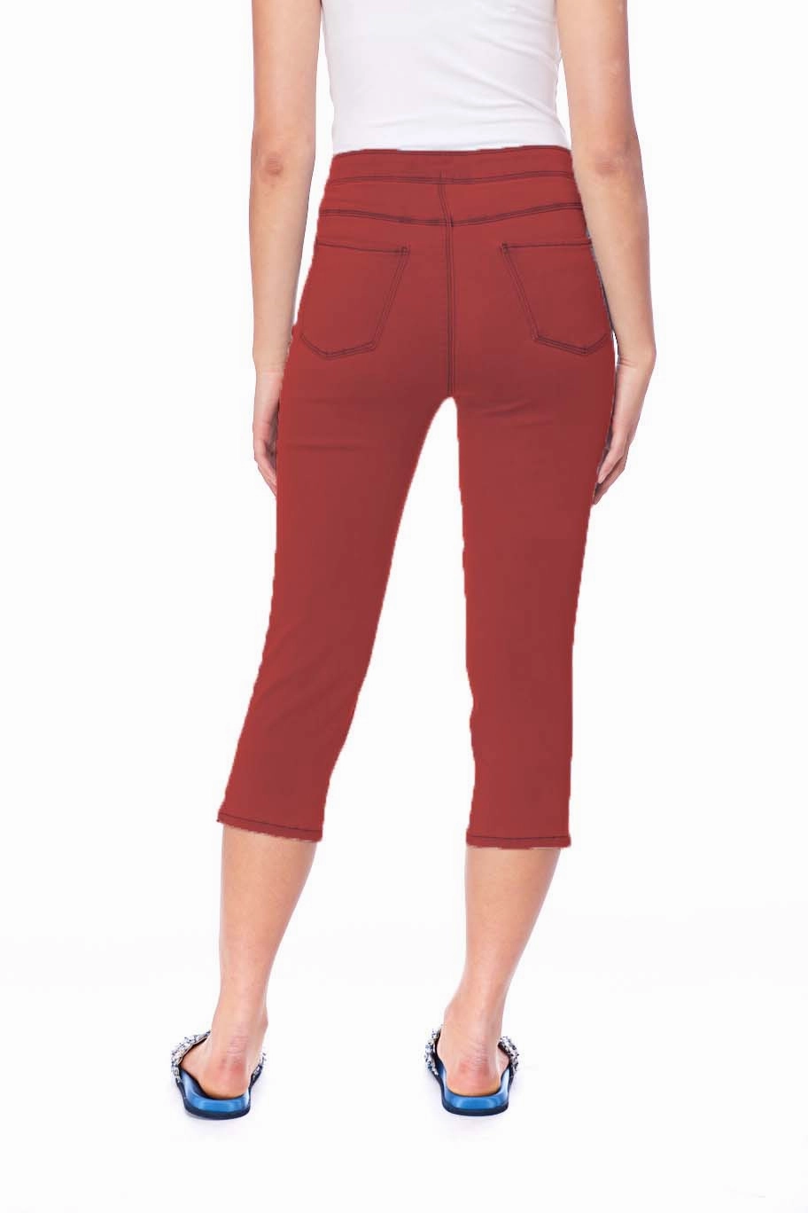 D-Lux Denim Pull-On Capri