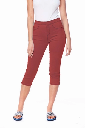 D-Lux Denim Pull-On Capri