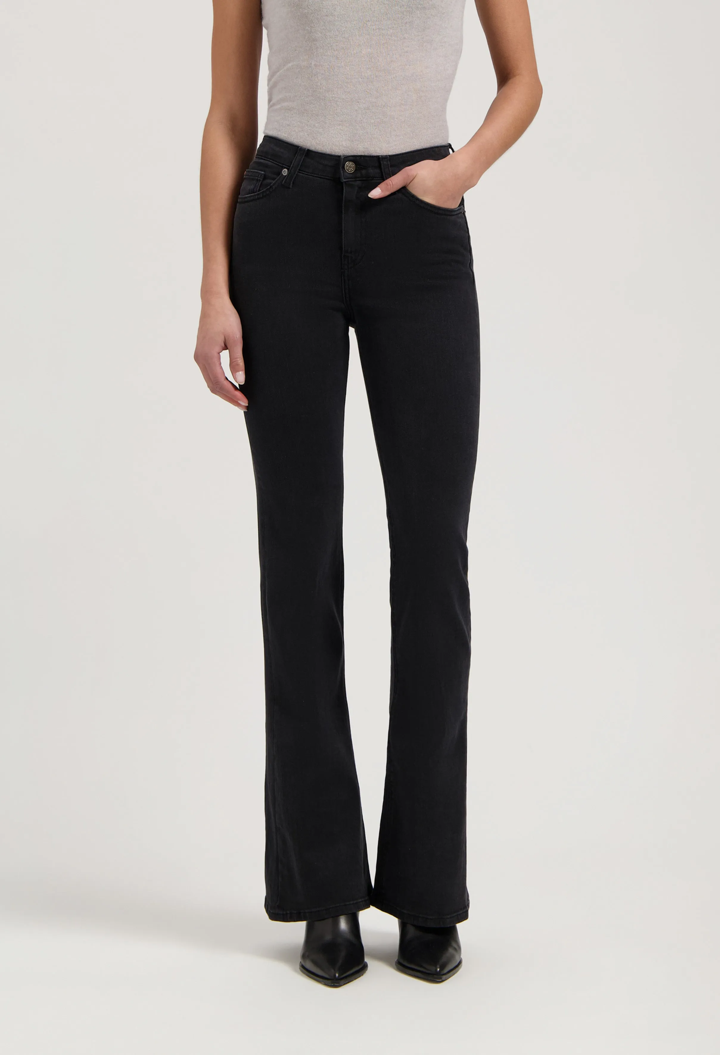 Isy High Flared - Stone Black