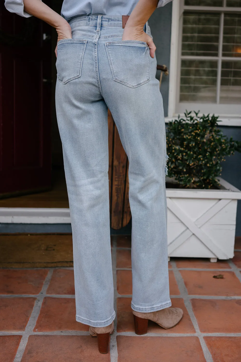 Laurel High Rise Rigid Magic 90's Straight Jeans