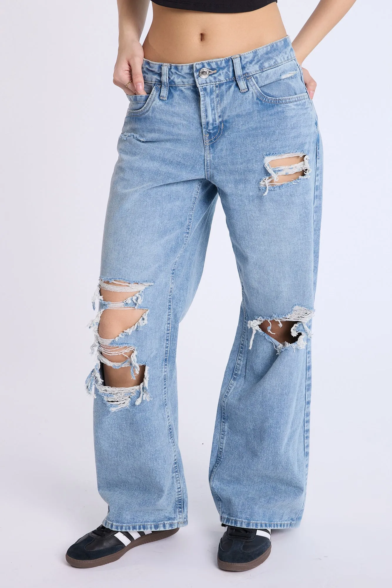 Low Rise Baggy Jeans