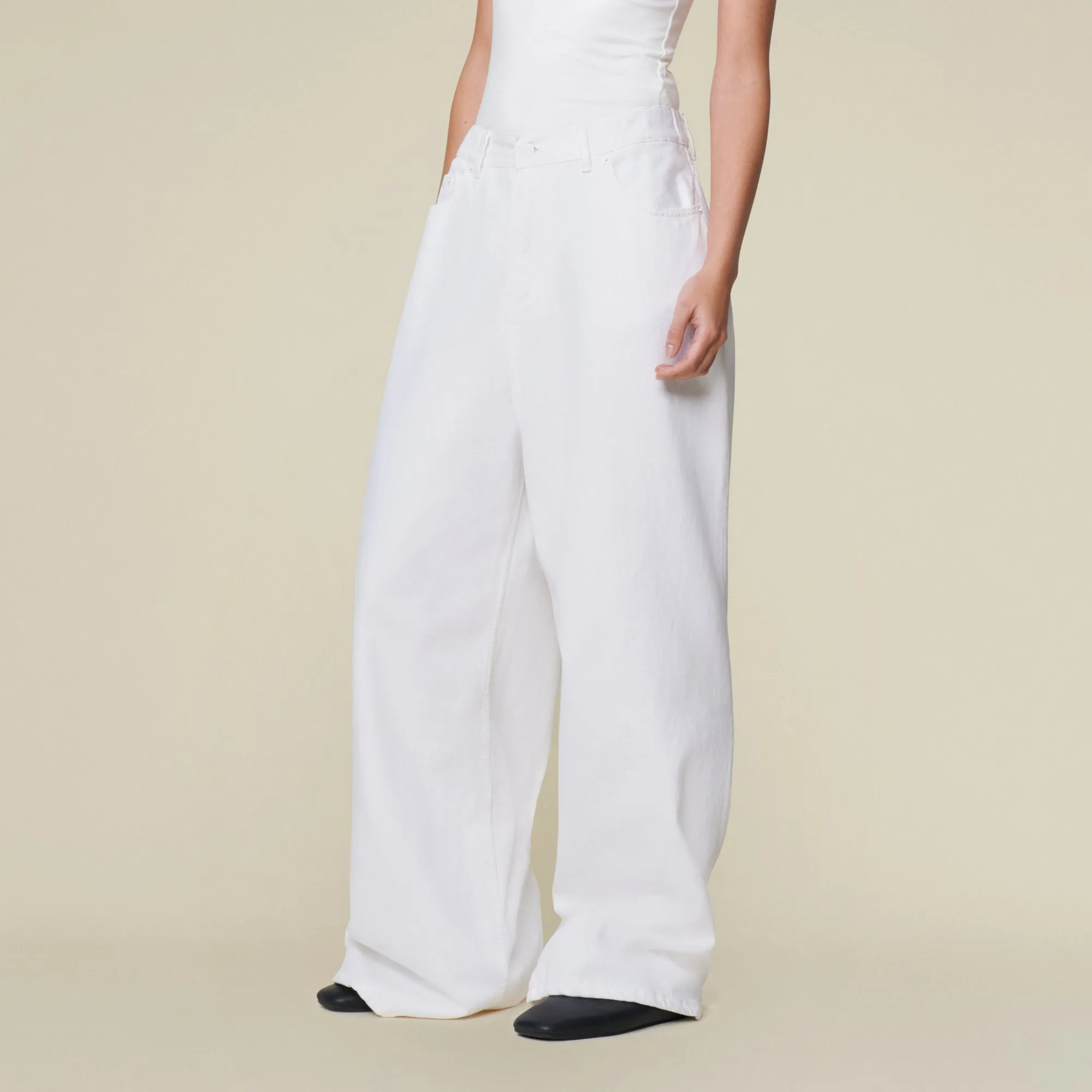 Paloma Otawa White - Low Rise Rise Fit