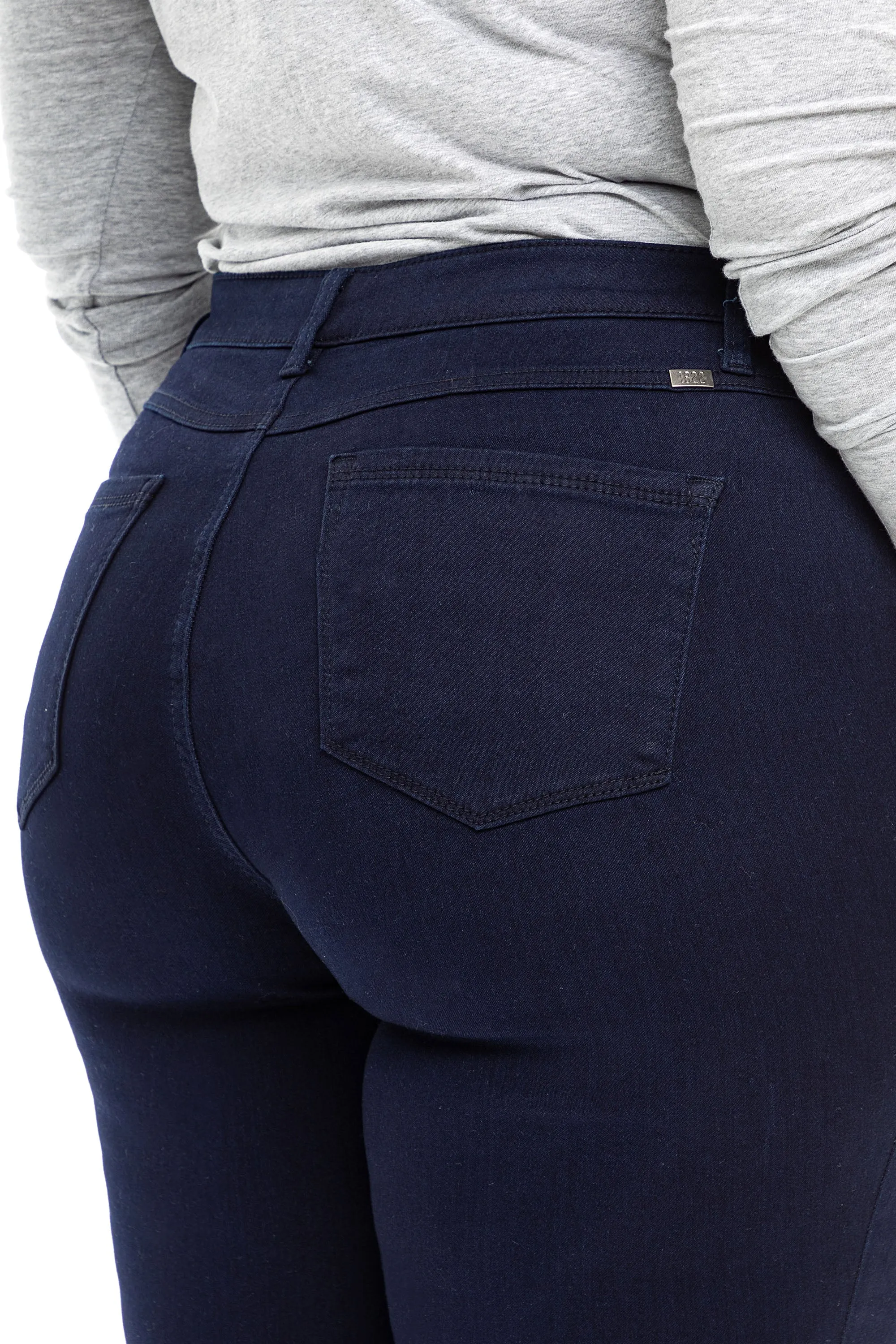 Plus Butter Bootcut In Wynter Rinse