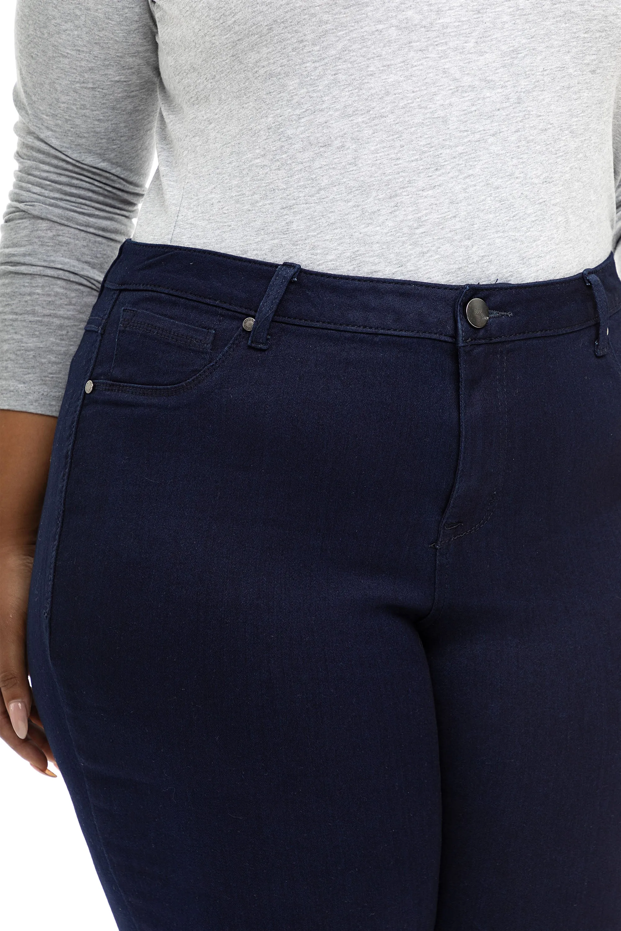 Plus Butter Bootcut In Wynter Rinse