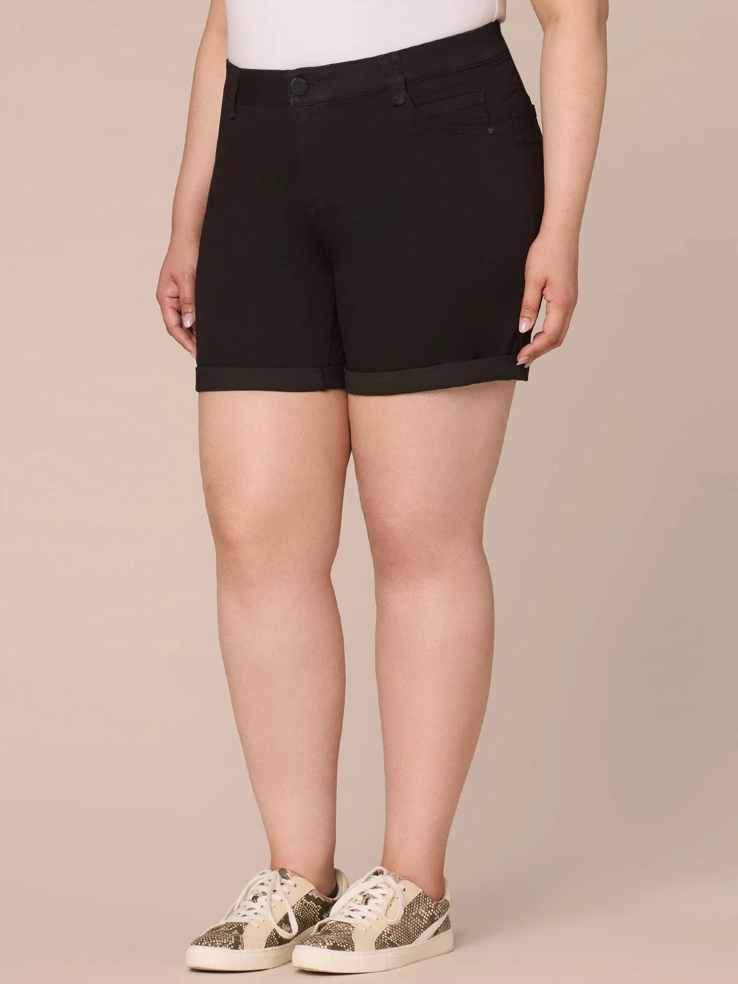 "Ab"solution Plus Size High Rise Short with 7" Inseam