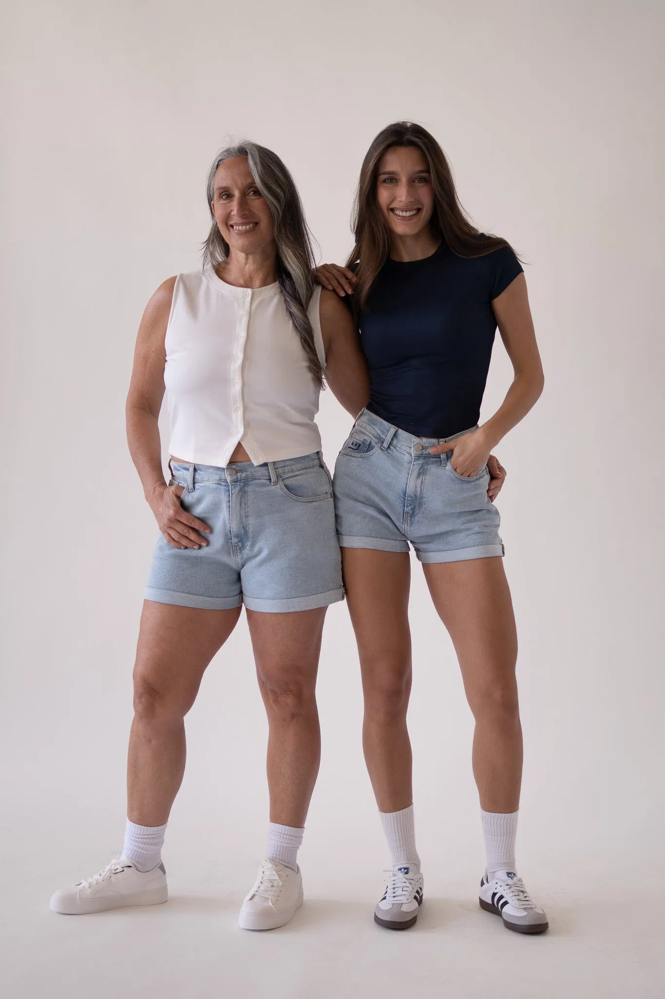 SHORTS ROLL UP - LIGHT BLUE