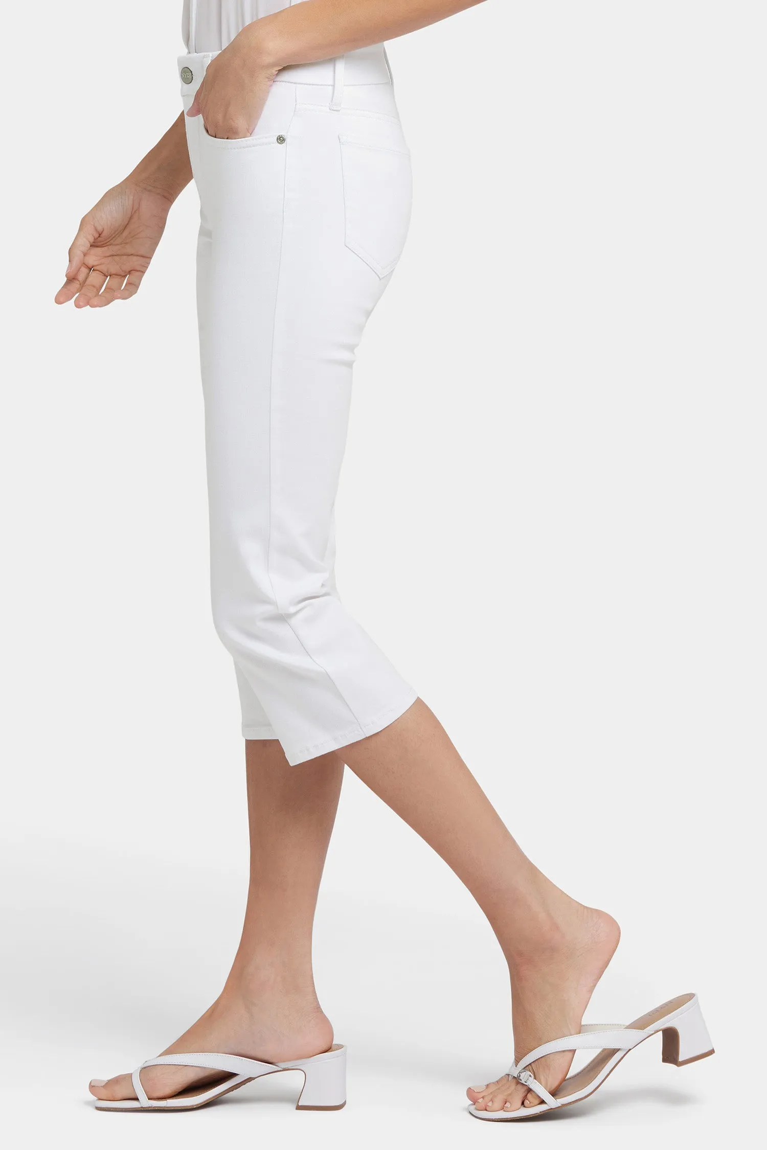 Waist-Match™ Marilyn Straight Crop Jeans In Petite - Optic White