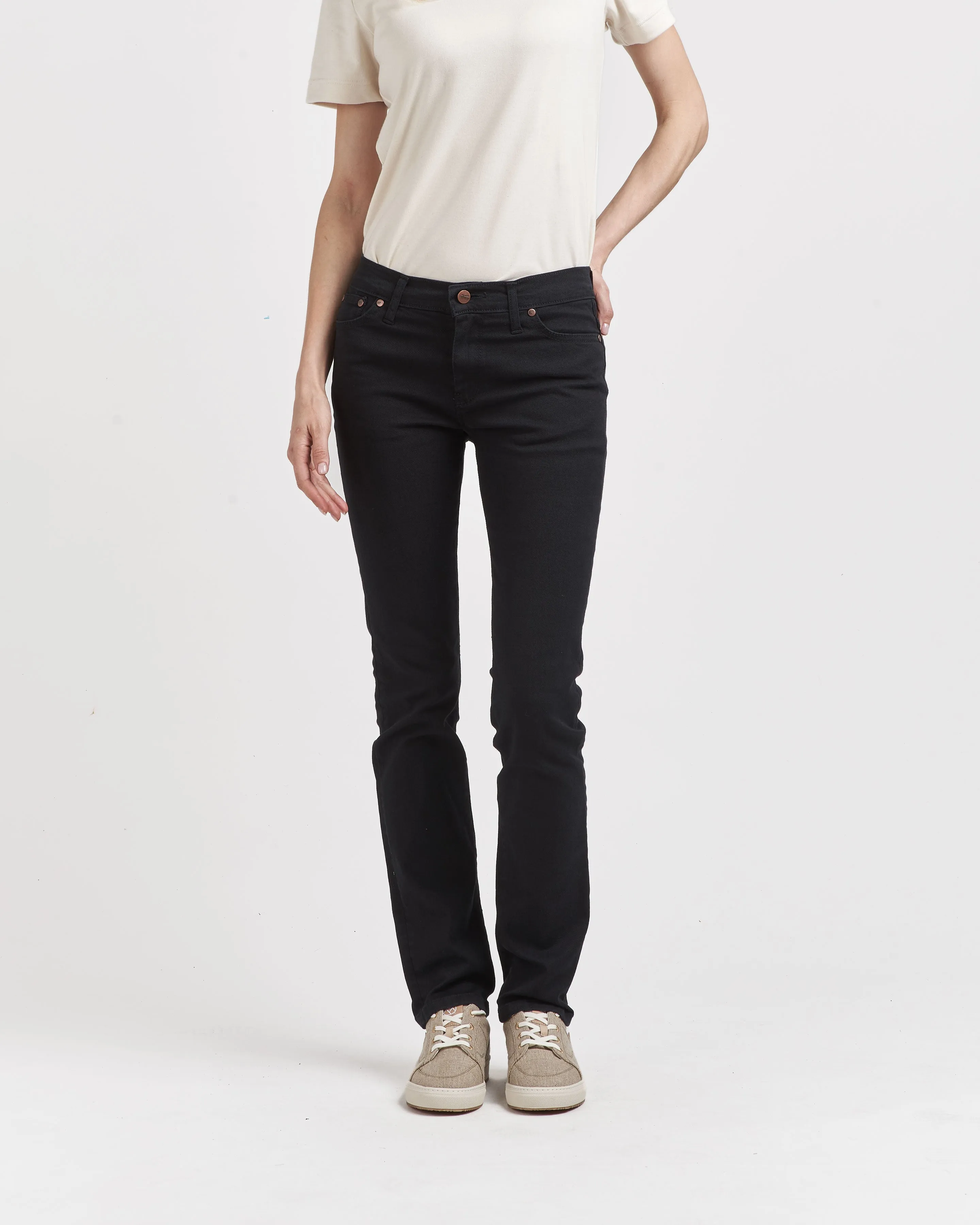 Women's fitted straight jeans Black